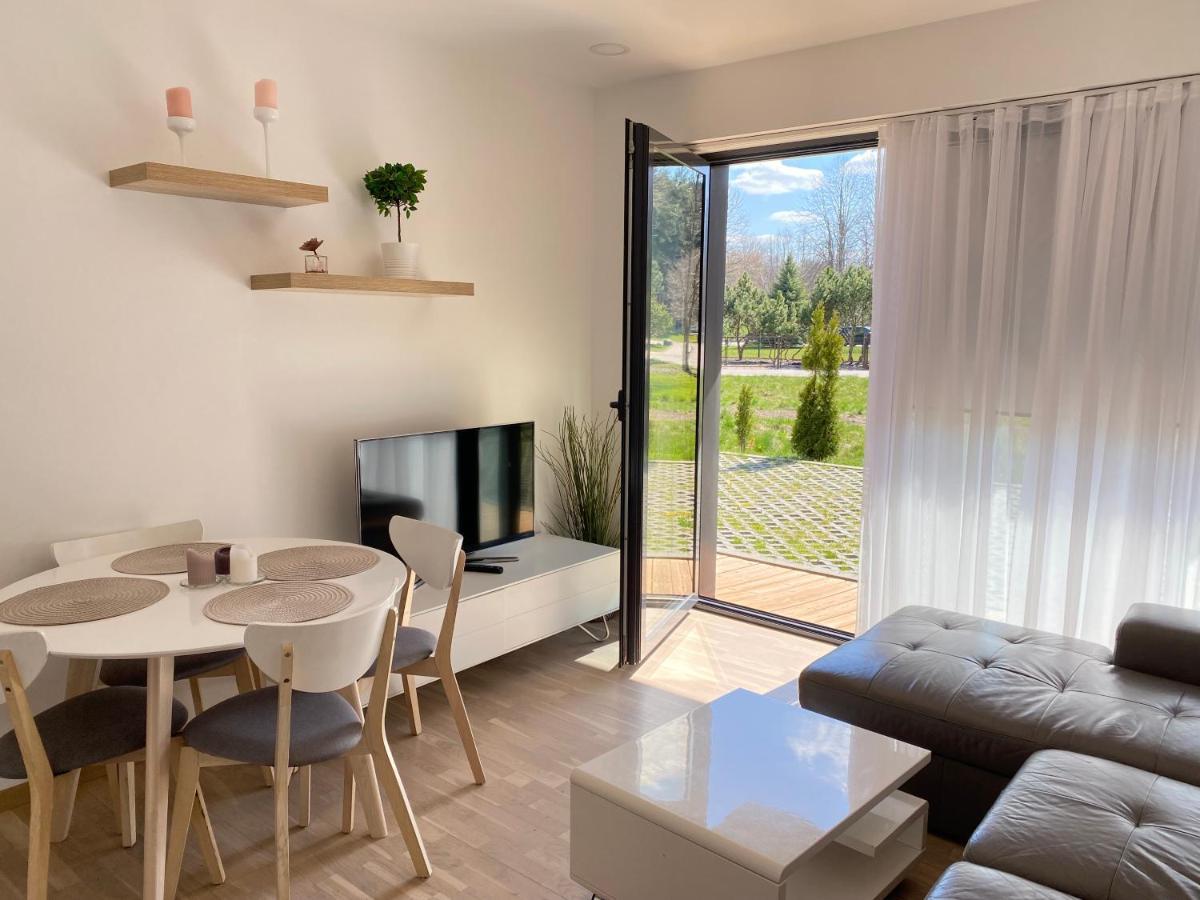 Smilciu Trio Keturvieciai Apartamentai Su Terasa Palanga Exteriér fotografie